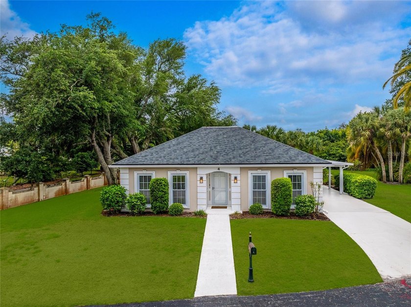Welcome to Boca Royale Villas, where charm meets easy Florida - Beach Home for sale in Englewood, Florida on Beachhouse.com