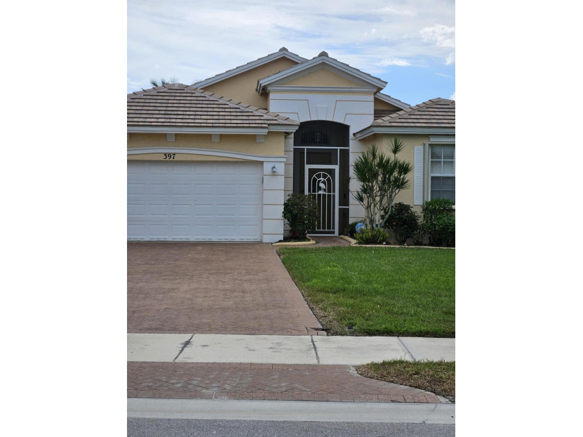 Welcome to this beautifully maintained 3-bedroom,2-bathroom home - Beach Home for sale in Port Saint Lucie, Florida on Beachhouse.com