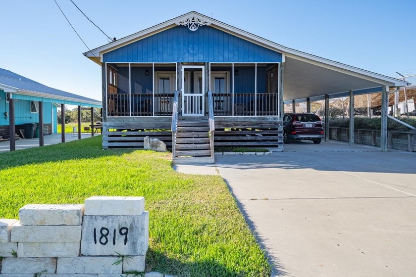 Perfect 2 bedroom, 2 bath, fully furnished home under $300,000 - Beach Home for sale in Rockport, Texas on Beachhouse.com