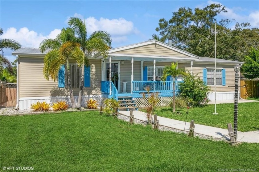 2005 built doublewide mobile home situated on a large lot. Over - Beach Home for sale in Stuart, Florida on Beachhouse.com