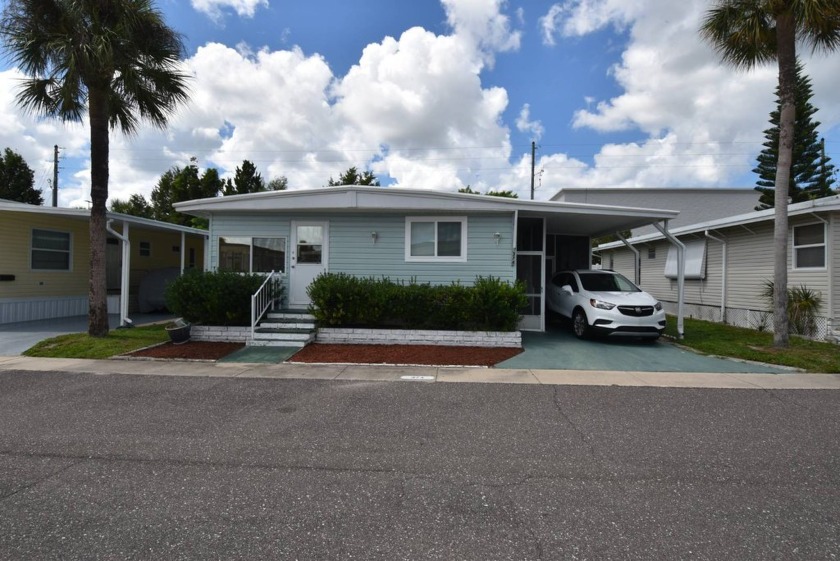 This truly move-in ready home offers 2 bedrooms with the Florida - Beach Home for sale in Largo, Florida on Beachhouse.com