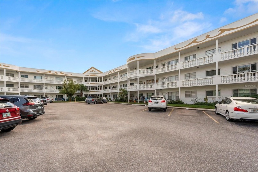 Spacious and clean 2 Bedroom, 2 Bathroom Condo at the desireable - Beach Condo for sale in Clearwater, Florida on Beachhouse.com