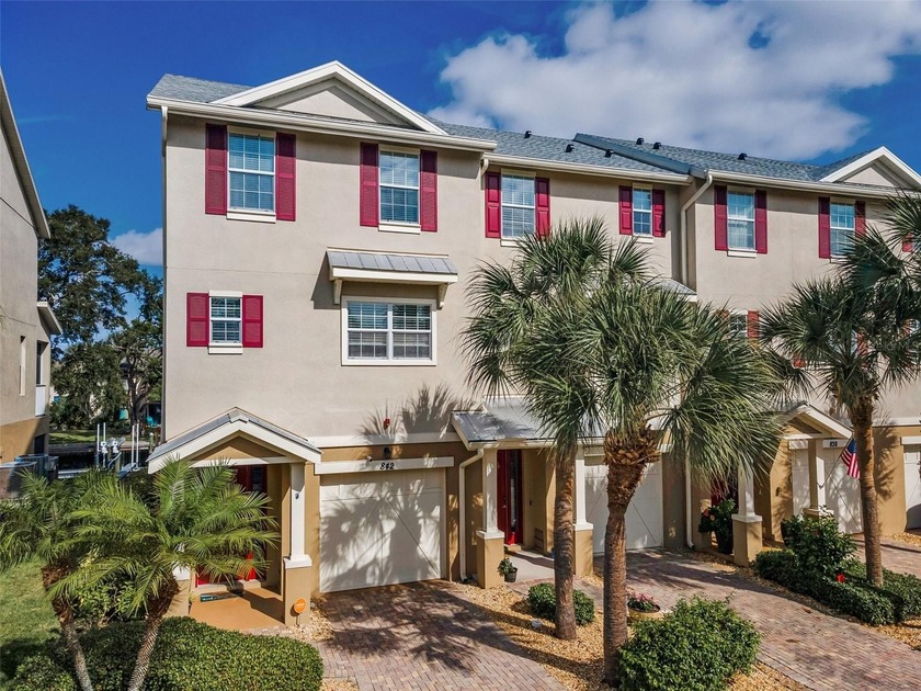 Welcome to Callista Cay, a gated waterfront community in the - Beach Townhome/Townhouse for sale in Tarpon Springs, Florida on Beachhouse.com
