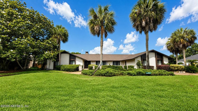 Welcome to this traditional, one story home with great views in - Beach Home for sale in Jacksonville, Florida on Beachhouse.com