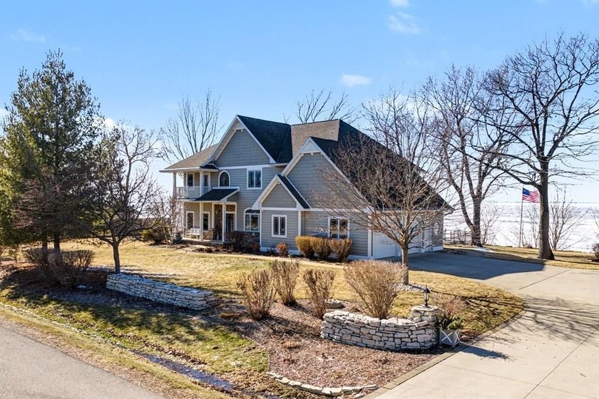 Enjoy over 200' of pristine Green Bay shoreline perfectly - Beach Home for sale in Sturgeon Bay, Wisconsin on Beachhouse.com