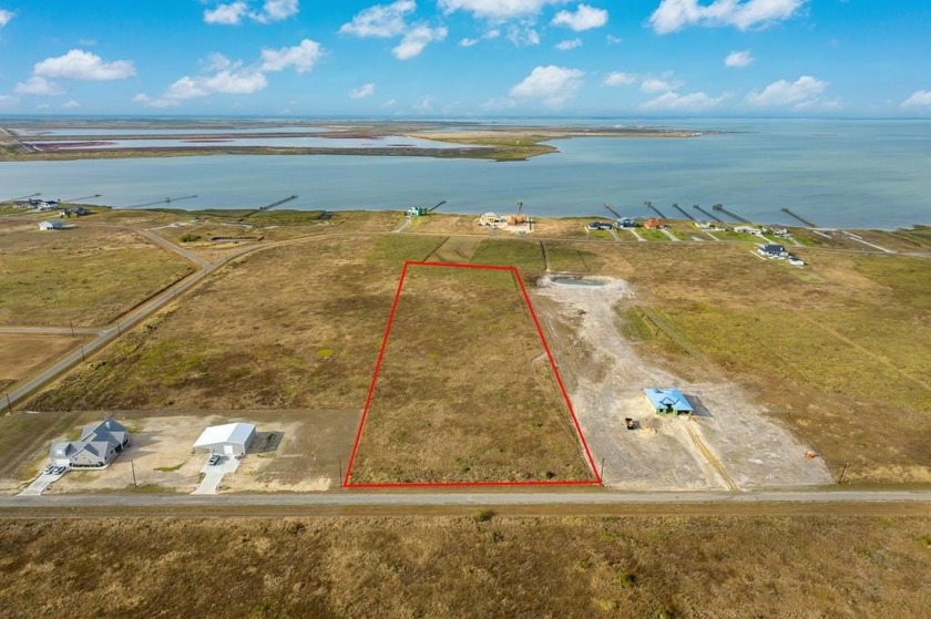 This 6.98-acre property with beautiful views in Sunset Bay - Beach Lot for sale in Rockport, Texas on Beachhouse.com