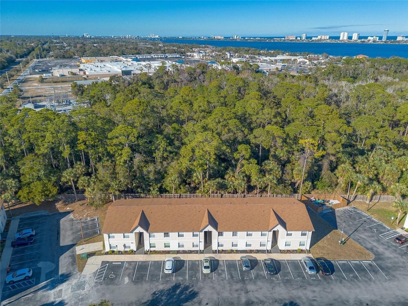 This neatly updated second-floor 2-bedroom, 2-bath condo offers - Beach Condo for sale in South Daytona, Florida on Beachhouse.com