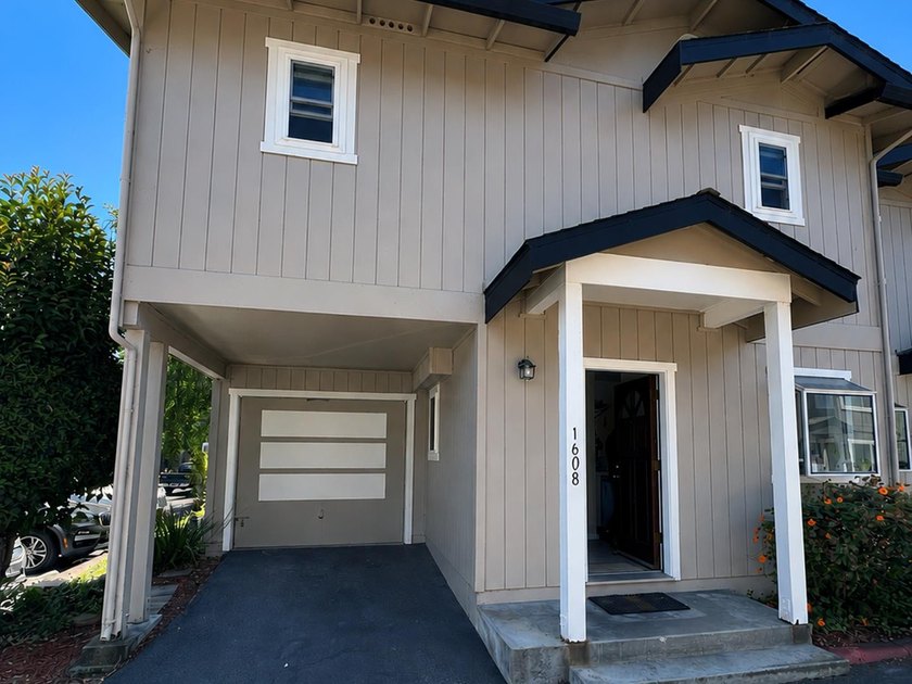 Walk to Sunny Cove beach in this ocean view townhouse in Live - Beach Townhome/Townhouse for sale in Santa Cruz, California on Beachhouse.com
