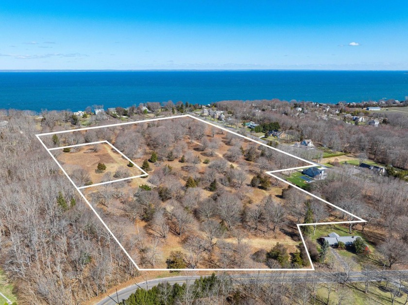 Build Your Legacy in Southold - Incredible Opportunity!

Don't - Beach Acreage for sale in Southold, New York on Beachhouse.com