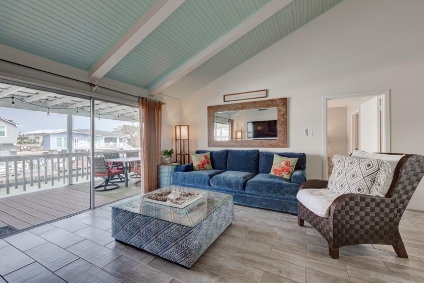 Stunning investment opportunity at this 6 Bed/4 Bath in Rockport - Beach Home for sale in Rockport, Texas on Beachhouse.com