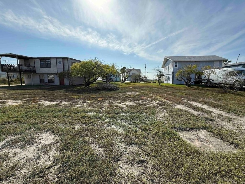 Located in the charming community of Ingleside by the Bay, this - Beach Lot for sale in Ingleside on The Bay, Texas on Beachhouse.com