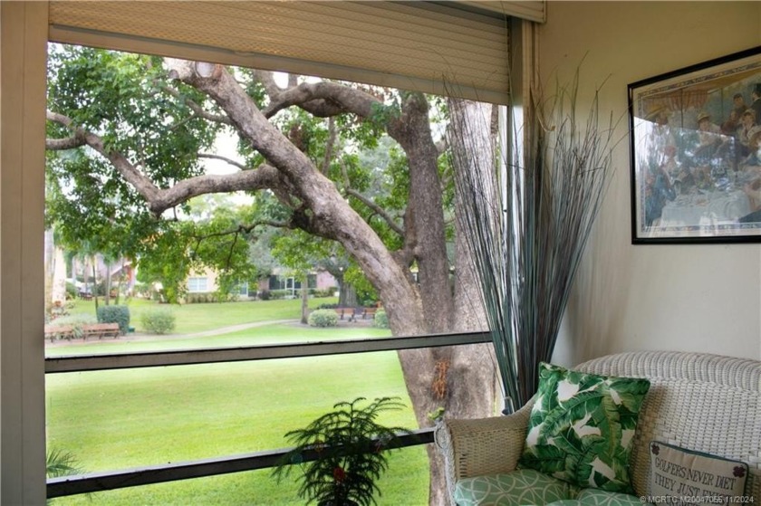 Your Florida retreat awaits! This charming, well-maintained 2 - Beach Condo for sale in Stuart, Florida on Beachhouse.com