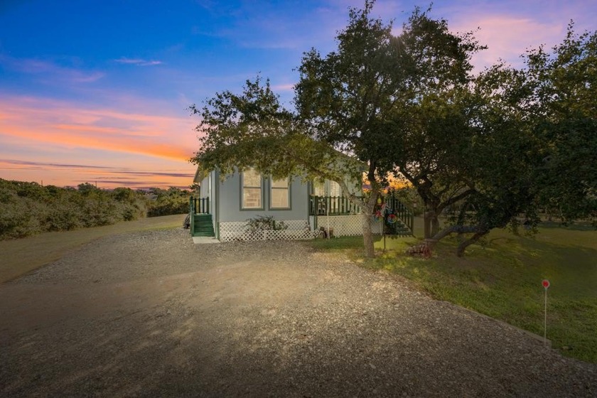 Welcome to 48 Redfish Dr in Rockport, TX, a charming 2-bedroom - Beach Home for sale in Rockport, Texas on Beachhouse.com