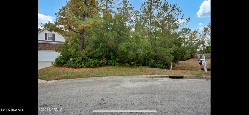 ATTN: Investors, or are you looking to build your dream home? - Beach Lot for sale in Wilmington, North Carolina on Beachhouse.com
