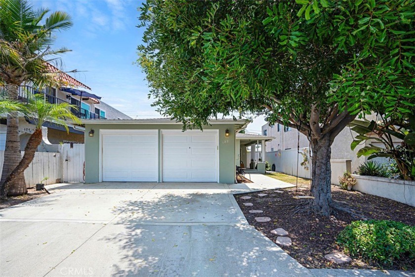 Coastal lifestyle DUPLEX featuring single level 2BR/1BA and - Beach Townhome/Townhouse for sale in San Clemente, California on Beachhouse.com