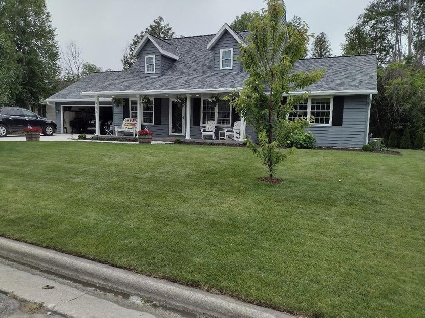 ACCEPTED OFFER.  Custom built and like new Cape Cod in sought - Beach Home for sale in Sturgeon Bay, Wisconsin on Beachhouse.com