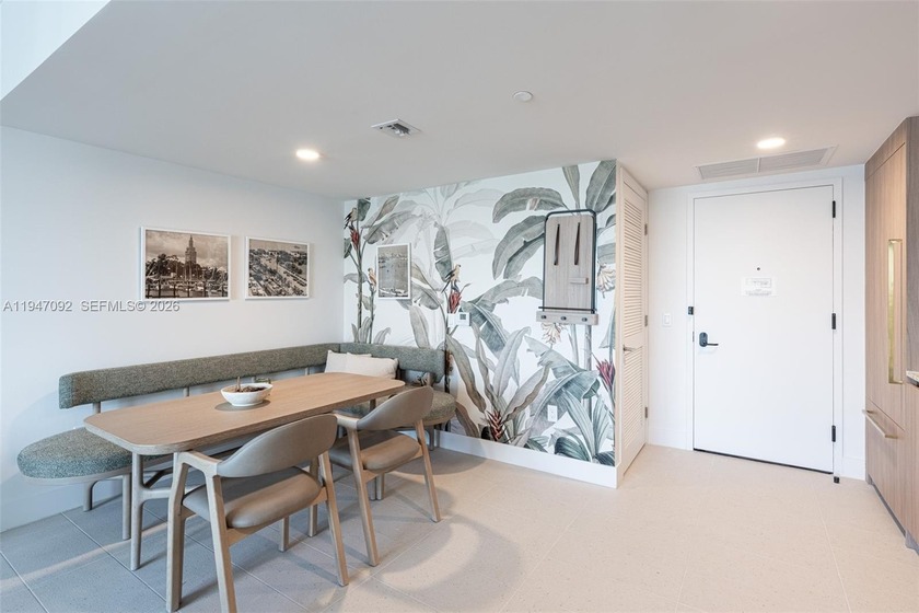 Stylish 1 Bed / 1 Bath at Gale Downtown Miami, Unit 3109. This - Beach Condo for sale in Miami, Florida on Beachhouse.com