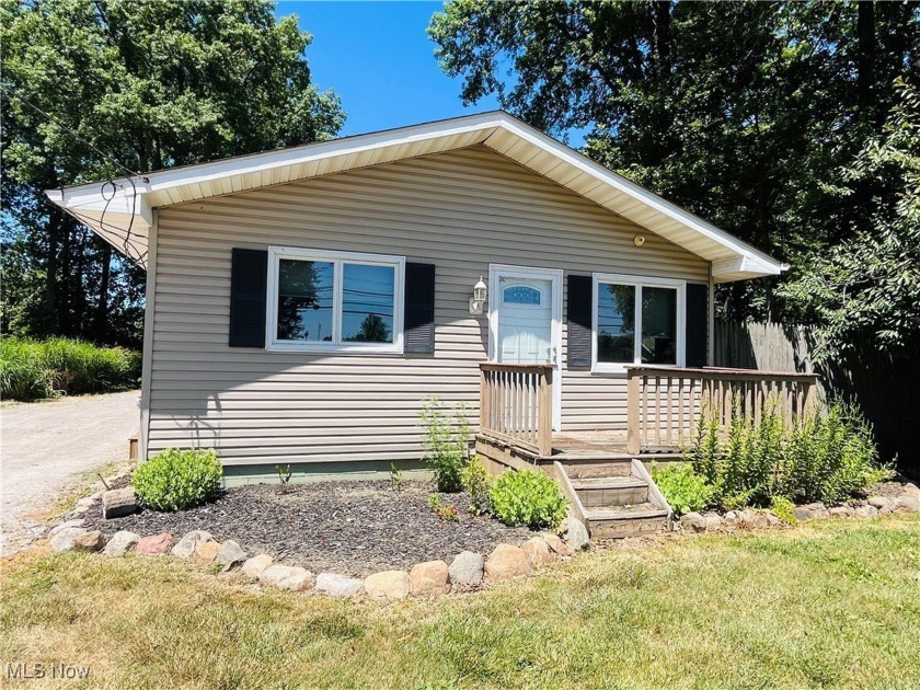 Charming and completely updated 1960s ranch bungalow on over - Beach Home for sale in Ashtabula, Ohio on Beachhouse.com
