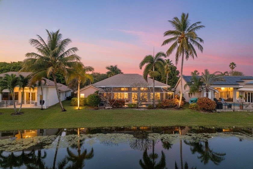 ABSOLUTELY GORGEOUS WATERFRONT SINGLE-FAMILY HOME | PRESTIGIOUS - Beach Home for sale in Coral Springs, Florida on Beachhouse.com