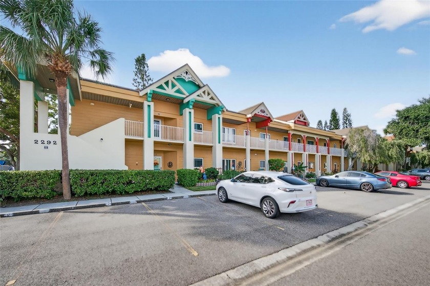 Bright & Spacious Condo in On Top of the World's Newer West - Beach Condo for sale in Clearwater, Florida on Beachhouse.com
