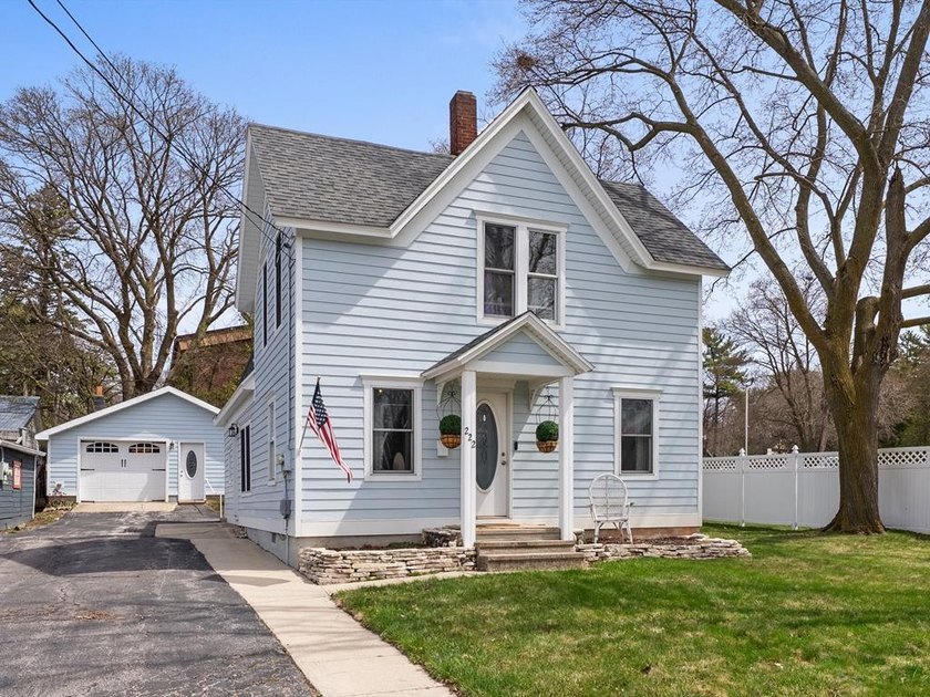 Welcome to this charming two-story home in Sturgeon Bay's - Beach Home for sale in Sturgeon Bay, Wisconsin on Beachhouse.com