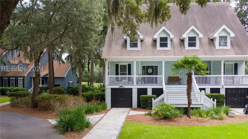 Beautiful townhome with fairway views down to the sound and - Beach Home for sale in Daufuskie Island, South Carolina on Beachhouse.com