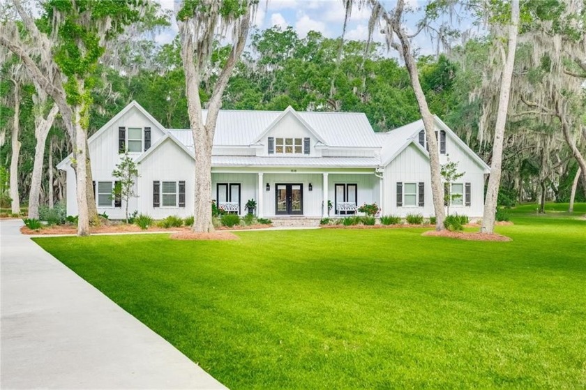 Welcome to This Meticulously Stunning Luxuriously Landscaped - Beach Home for sale in Townsend, Georgia on Beachhouse.com