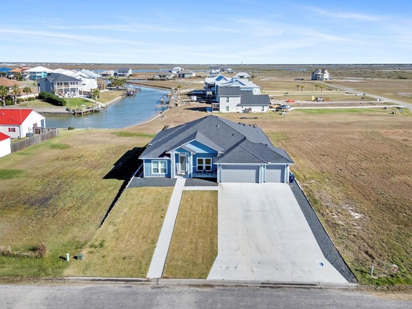 Discover this stunning, move-in ready Cape Velero home, where - Beach Home for sale in Rockport, Texas on Beachhouse.com