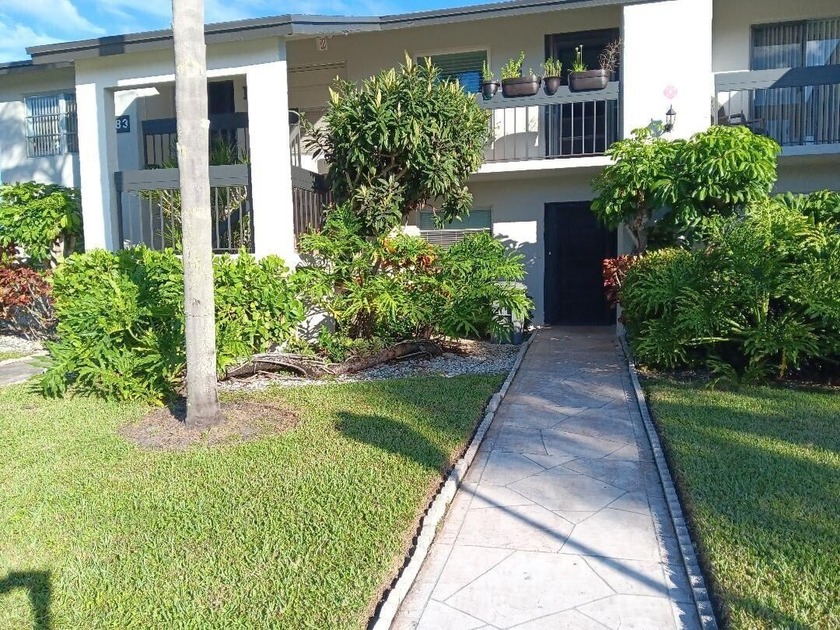 This first floor Condo has large living room and master bedroom - Beach Condo for sale in Delray Beach, Florida on Beachhouse.com