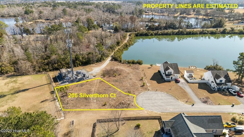 Welcome to 206 Silverthorn Court, a charming 0.37-acre lot - Beach Lot for sale in New Bern, North Carolina on Beachhouse.com