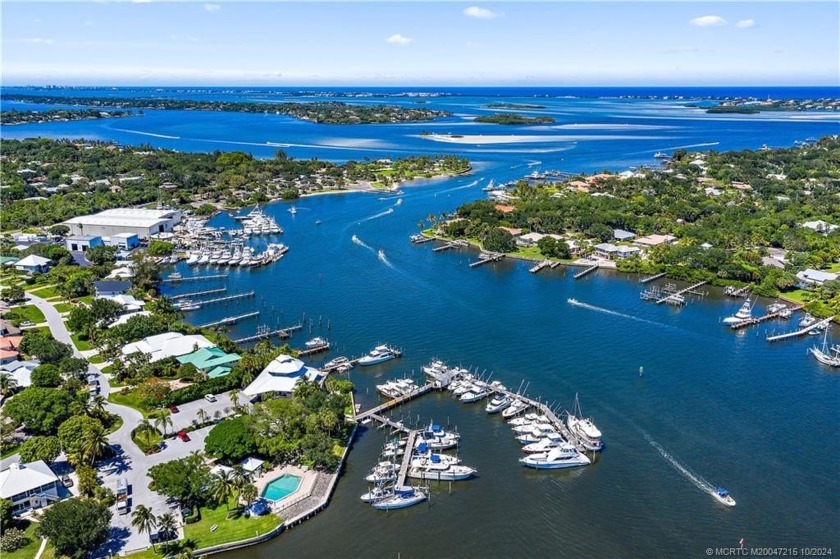 Fishermen's Paradise! Enjoy your morning coffee while looking - Beach Condo for sale in Stuart, Florida on Beachhouse.com