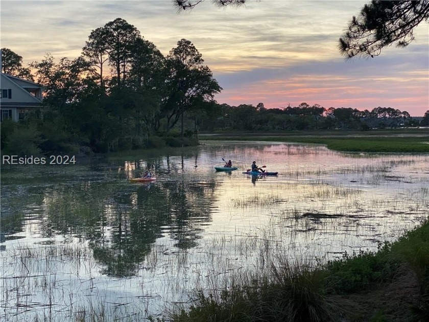 Beautiful tidal marsh & sunset views w/Calibogue Sound in the - Beach Home for sale in Hilton Head Island, South Carolina on Beachhouse.com