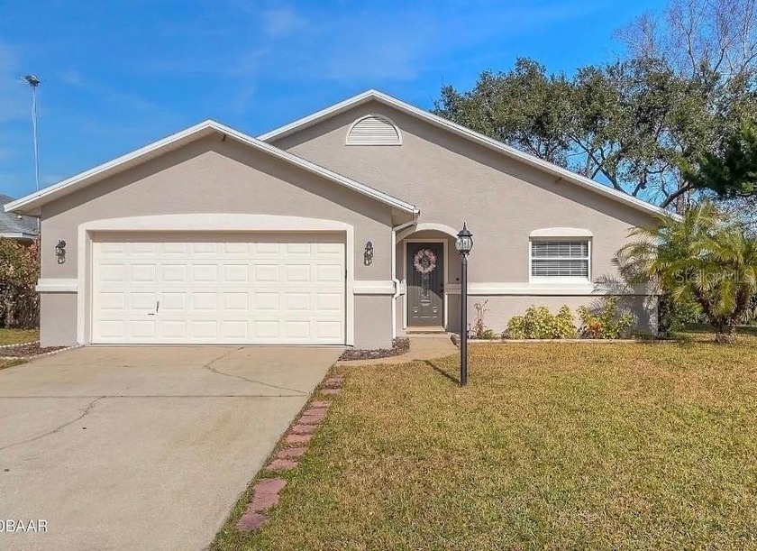 Short Sale. Welcome to this charming, light-filled home in - Beach Home for sale in Ormond Beach, Florida on Beachhouse.com