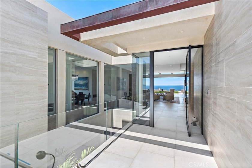 Experience inspirational living in this exquisite contemporary - Beach Home for sale in Dana Point, California on Beachhouse.com