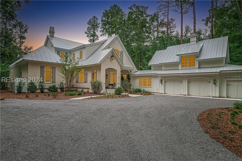 62 Trout Hole is the ultimate modern, coastal farmhouse with 6 - Beach Home for sale in Bluffton, South Carolina on Beachhouse.com