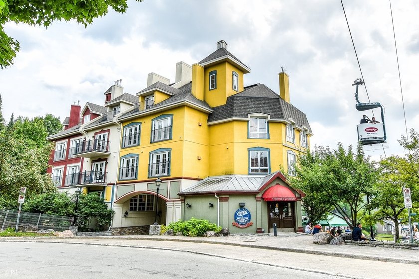 TOUR-DES-VOYAGEUR II - Elegant one-bedroom condo hotel offering - Beach Condo for sale in Mont-Tremblant, Quebec on Beachhouse.com