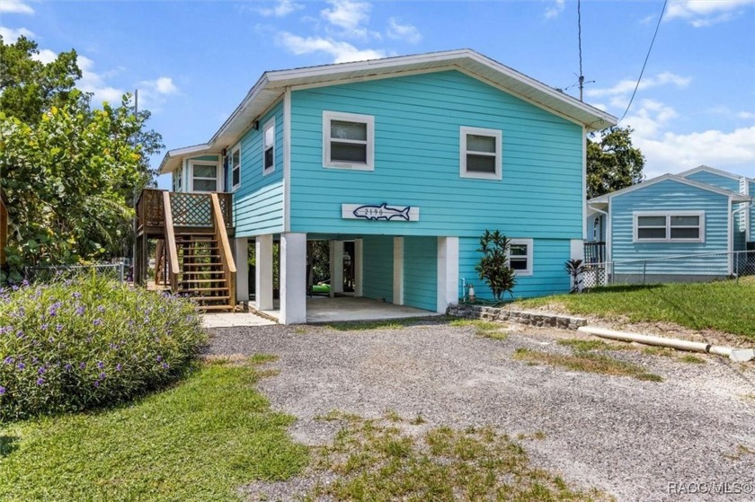 Welcome to Your Waterfront Escape. Nestled on a quiet cul-de-sac - Beach Home for sale in Crystal River, Florida on Beachhouse.com