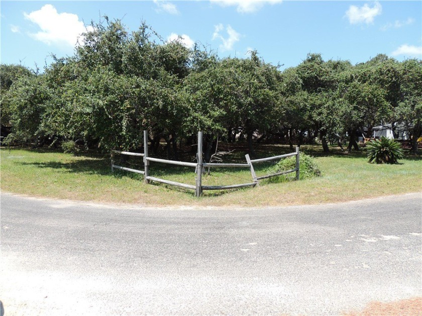 Welcome to INGLESIDE ON THE BAY, a golf cart friendly community - Beach Lot for sale in Ingleside, Texas on Beachhouse.com