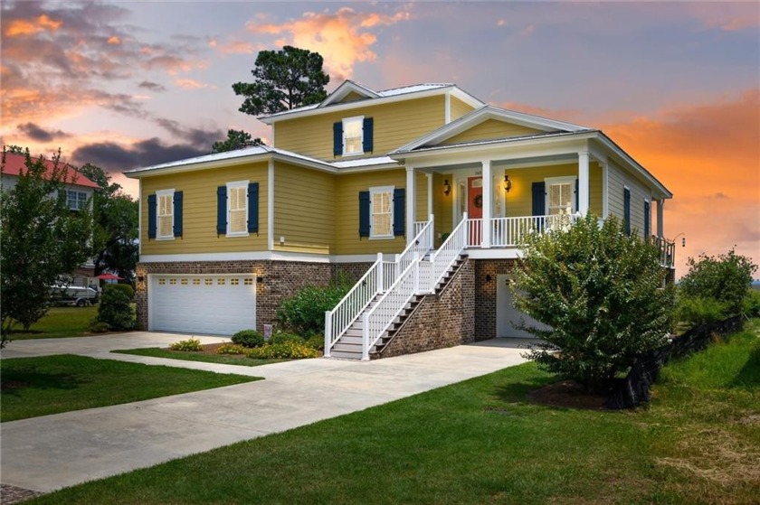 Custom built, one owner luxury home on marsh & tidal creek. This - Beach Home for sale in Midway, Georgia on Beachhouse.com