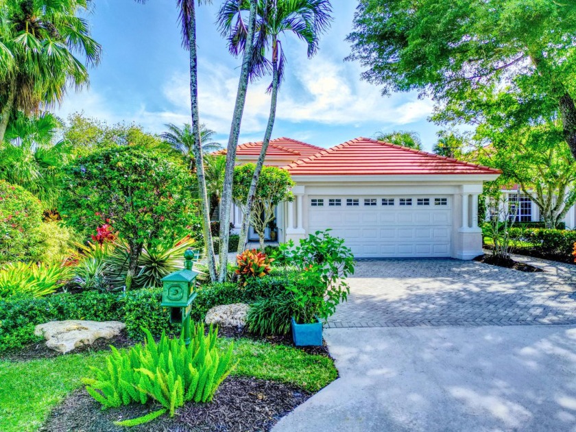 Beautifully Updated Home in Prestigious Ironhorse: Nestled in - Beach Home for sale in West Palm Beach, Florida on Beachhouse.com