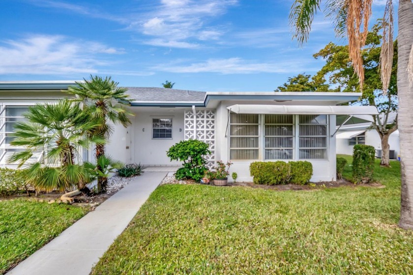 This charming 2-bedroom, 2-bathroom villa is filled with natural - Beach Condo for sale in Delray Beach, Florida on Beachhouse.com