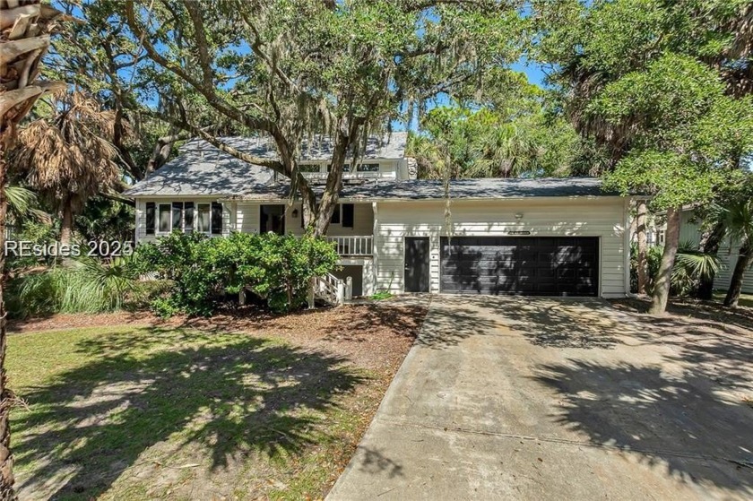 Coastal Carolina living can be yours today with this 1934sf four - Beach Home for sale in Fripp Island, South Carolina on Beachhouse.com