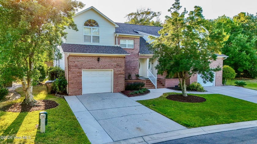 It's all about the lifestyle! Come see this awesome 3 bedroom 2 - Beach Townhome/Townhouse for sale in Carolina Beach, North Carolina on Beachhouse.com