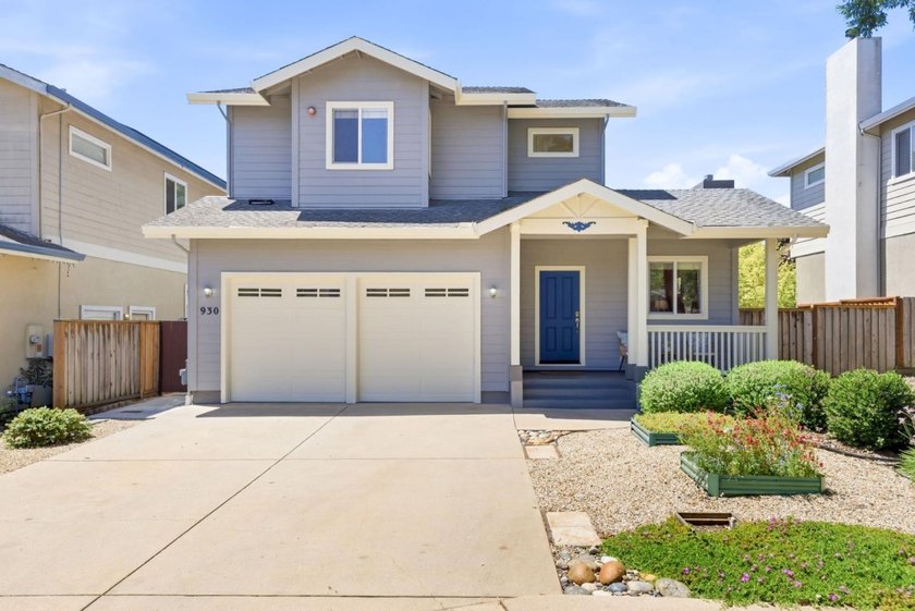 Nestled in a quiet cul-de-sac with convenient beaches and - Beach Home for sale in Santa Cruz, California on Beachhouse.com