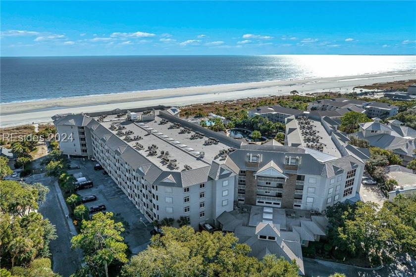 Excellent Opportunity, 2 BR/2BA villa at the prestigious - Beach Home for sale in Hilton Head Island, South Carolina on Beachhouse.com