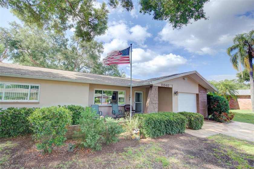 Welcome to this meticulously updated 2 bedroom, 2 bathroom home - Beach Home for sale in Clearwater, Florida on Beachhouse.com