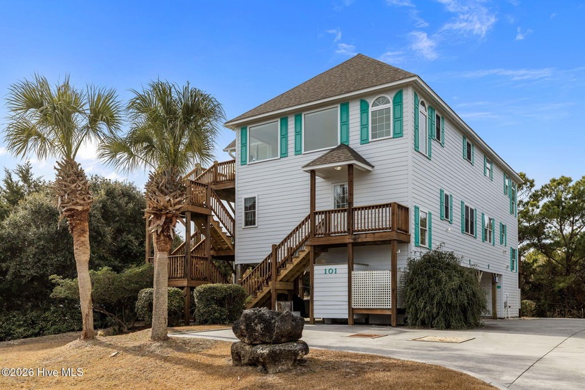 Experience refined coastal living in one of Emerald Isle's most - Beach Townhome/Townhouse for sale in Emerald Isle, North Carolina on Beachhouse.com