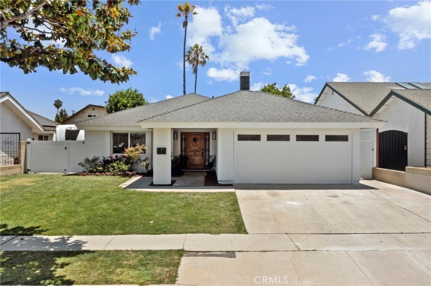 Bundled service pricing available for buyers. Connect with the - Beach Home for sale in Harbor City, California on Beachhouse.com