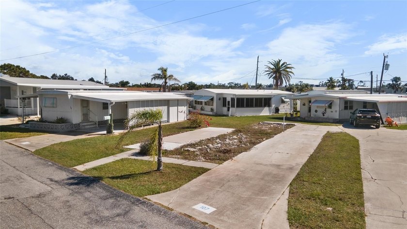 Build your Florida winter cottage, permanent residence, or - Beach Lot for sale in Englewood, Florida on Beachhouse.com