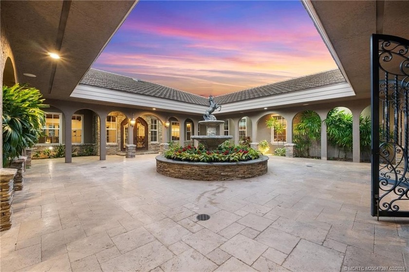 Beautiful courtyard resort style pool home with open concept - Beach Home for sale in Palm City, Florida on Beachhouse.com